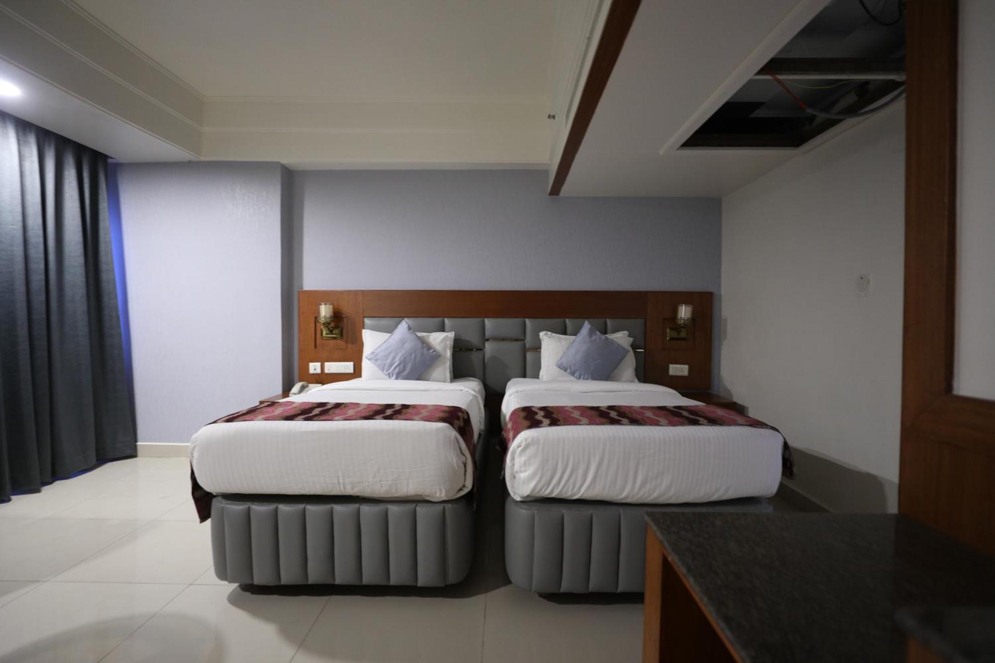 Eastin Hotels 하이데라바드 외부 사진