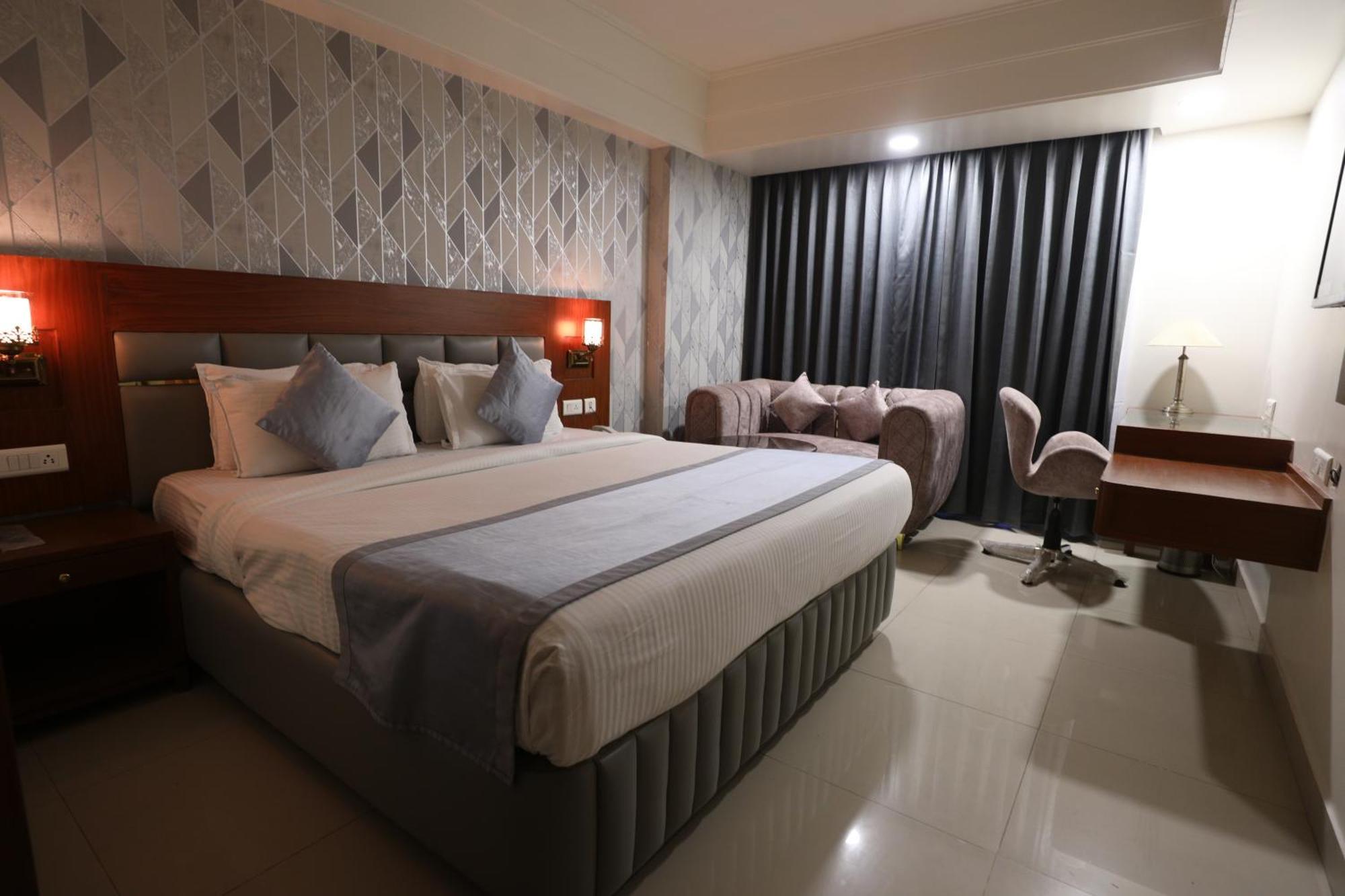 Eastin Hotels 하이데라바드 외부 사진